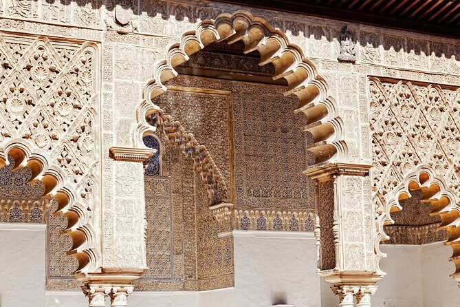Alcazar of Seville Guided tour with Skip the Line Access - Salón de Embajadores: where ceremony meets design