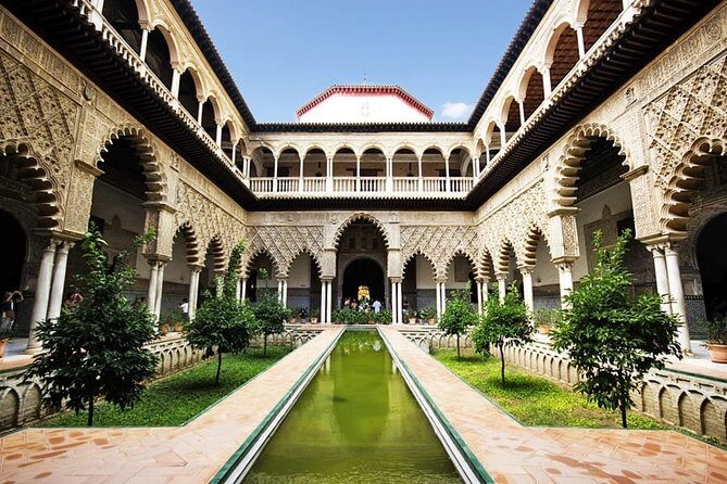 Alcázar Of Seville Private Tour - Sofía Ventura’s guiding style: why people keep praising it