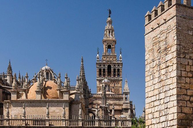 Best Private half day Tour of Sevilla with Hotel pick up - Plaza de España: the free 45 minutes that feels like a movie set