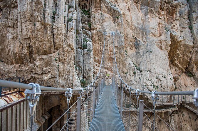 Caminito del Rey from Seville with Semi-private Transfer - Comfort checklist: clothes, water, and fitness reality