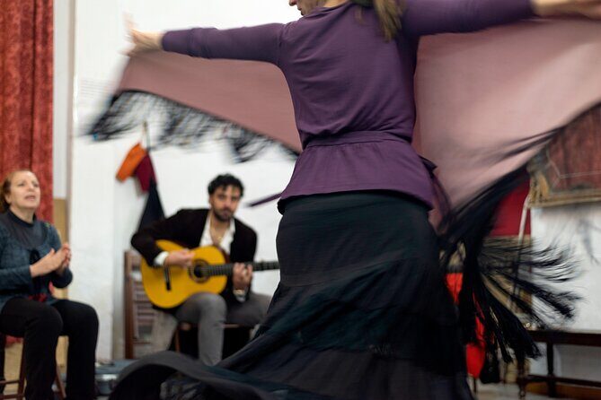 Flamenco Behind The Scenes: Sit in on a Rehearsal in Seville - Finding the Meeting Point: Plaza San Marcos at Noon