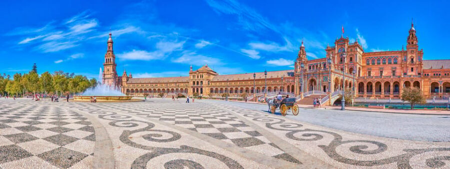 GERMAN SPEAKING E-BIKE TOUR (MOTHER TONGUE) | SEVILLE - Key highlights at a glance