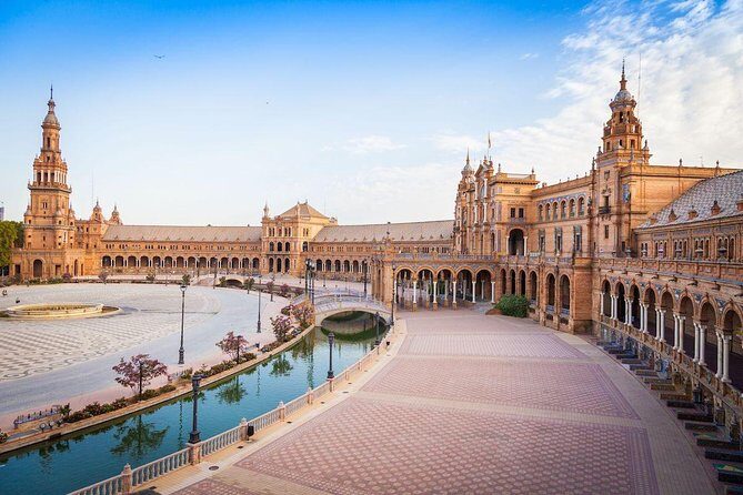 Lisbon and Seville Private Luxury Road Trip - One-Way vs Round-Trip: How You Keep Control of Your Days