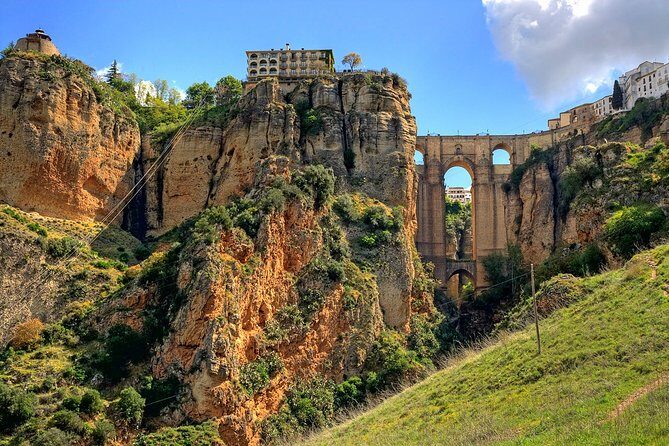 Private Tour Ronda and White Villages from Seville - Stop 3: Sierra de Grazalema Natural Park plus an oil mill (45 minutes)