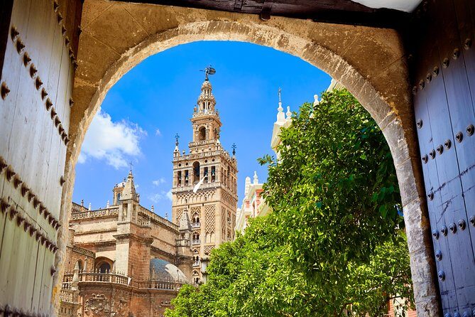Sevilla: Best Monumental Free Walking Tour - A low-cost way to get your Seville bearings