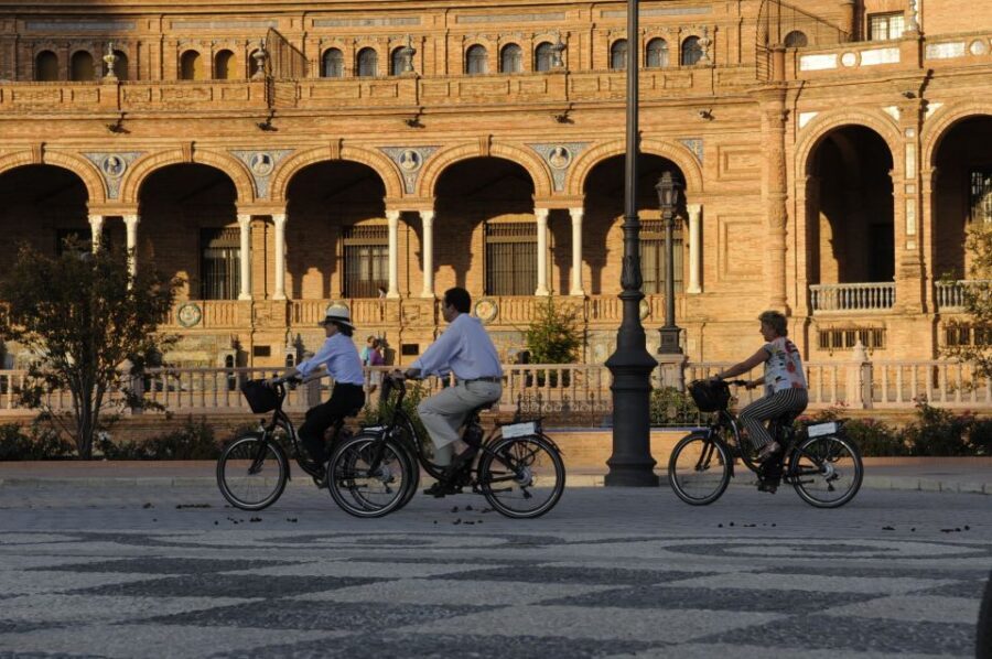 Seville: 2.5-Hour Evening Electric Bike Tour - How the 2.5 hours actually feel: sunset timing and a moving route