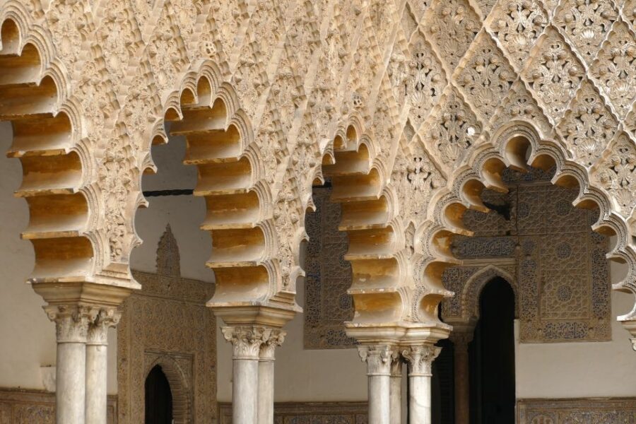 Seville: Alcazar Skip-the-Line Guided Tour with Tickets - Gardens and patios: the senses part you can actually use