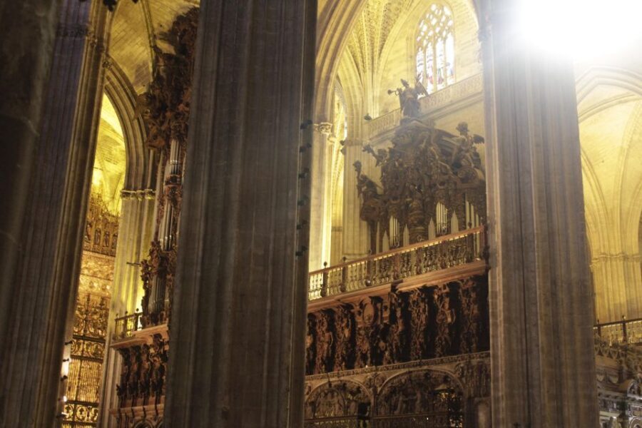 Seville: Cathedral and Giralda Skip-the-line Guided Tour - Value for $38: Skip-the-Line Plus the Tower Climb