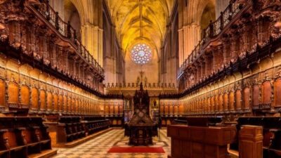 Seville Cathedral and Giralda Tower Guided Tour and Tickets - Skip-the-Line Seville Cathedral: How to See the Big Moments Without Getting Lost