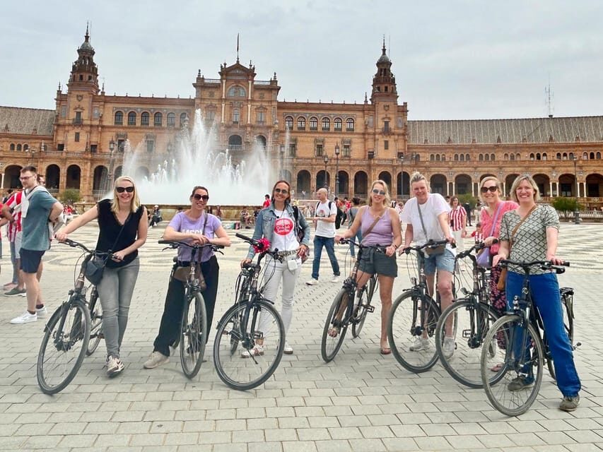Seville: Dutch Cycling Highlights Tour with local guide - Key things to know before you ride