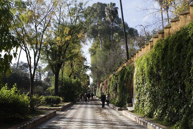 Seville in one day - Real Alcázar: palaces in layers of cultures, not just rooms