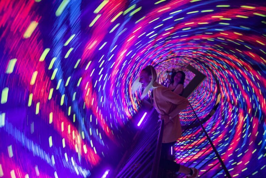 Seville: Museum of Illusions Entry Ticket - Getting in at Museo de las Ilusiones: simple, self-paced, and fast
