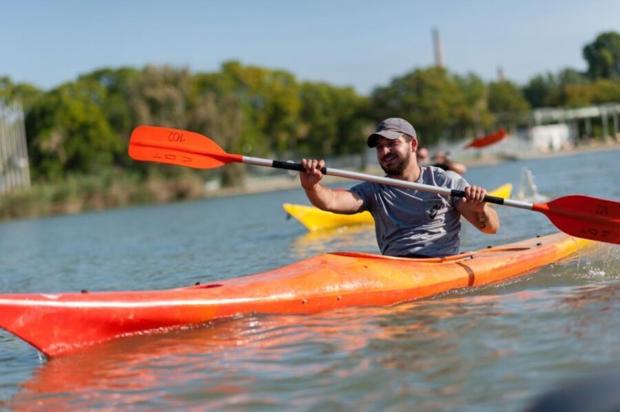 Seville:Guadalquivir River Kayak Tour - Who this Guadalquivir kayak tour fits best