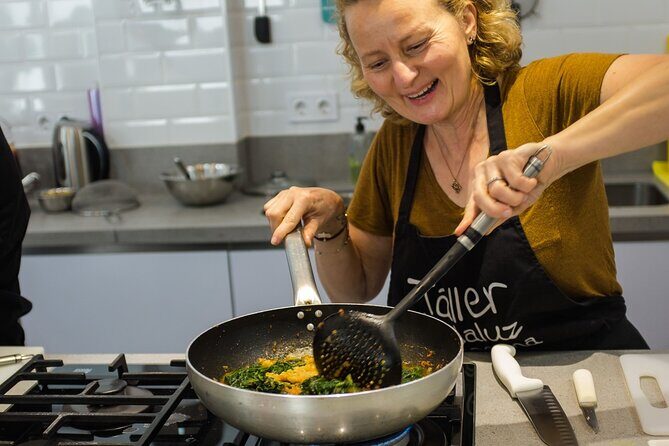 Spanish Cooking Class and Dinner in Seville - Key things that make this class worth your evening